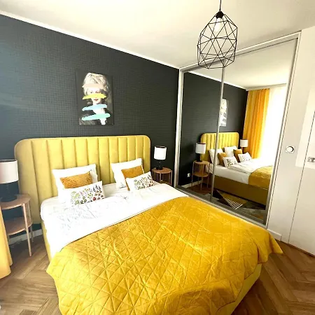 Agapella Apartamenty- Sw Barbary +parking X2 アパート